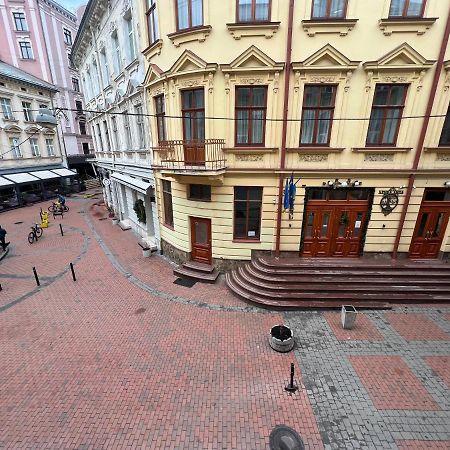 Апартаменти В Самому Центрі Львова В Проїзді Крива Липа Exterior photo
